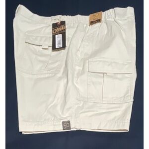 NWT Mens Roundtree & Yorke Khaki Cargo Shorts Flat Front Size 50